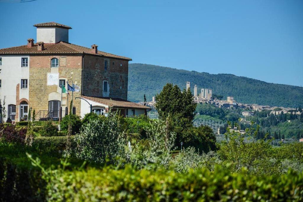 Castello Di Fulignano Ildebrando Superior Apartment Сан-Джиминьяно Экстерьер фото